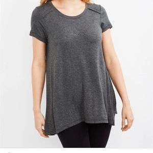 Jessica Simpson nursing tee